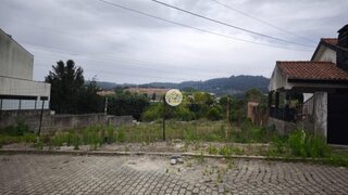 Land for sale in Vila Nova de Gaia, Portugal — €97,500