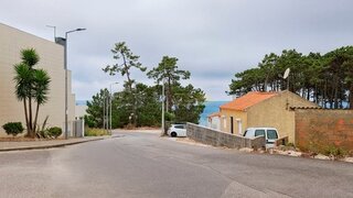 Land for sale in Nazaré, Portugal — €123,900