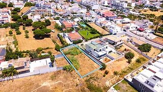 Terreno de 760 m² em Faro