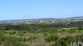 Terreno em Alenquer · 48 970 m² · 270 000 €