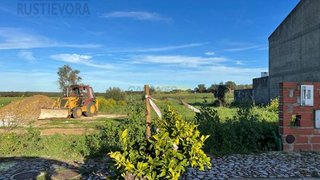 Terreno · 207 m² · 30 000 €