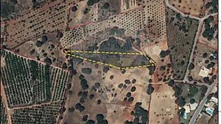 Land for sale in Loulé, Portugal — €88,000