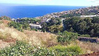 Land for sale in Santa Cruz, Portugal — €450,000