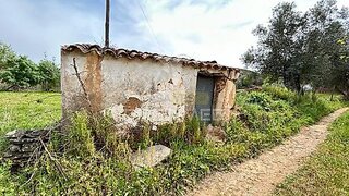 Land for sale in Albufeira, Portugal — €190,000