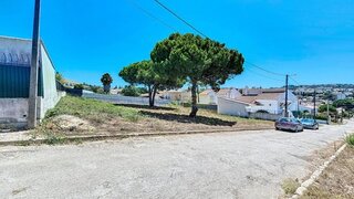 Land for sale in Sesimbra, Portugal — €215,000