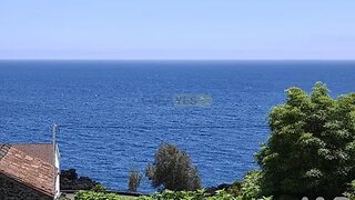 Land for sale in Lajes do Pico, Portugal — €85,000