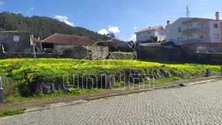 Terreno de 142 m² em Viana do Castelo