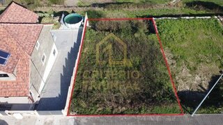 Land for sale in Paredes, Portugal — €72,500
