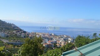 Land for sale in Funchal, Portugal — €330,000