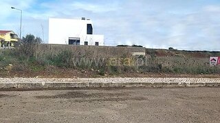Land for sale in Cascais, Portugal — €183,000