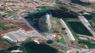 Land for sale in Guimarães, Portugal — €368,500