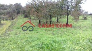 Land for sale in Porto de Mós, Portugal — €17,500