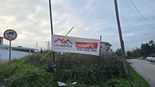Land for sale in Oliveira de Azeméis, Portugal — €49,500