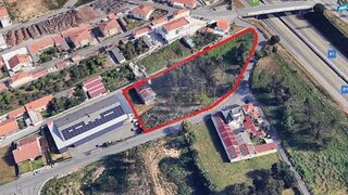 Land for sale in Santa Maria da Feira, Portugal — €350,000