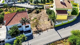 Terreno em Almada · 360 m² · 145 000 €