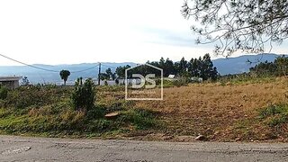 Land for sale in Valença, Portugal — €90,000