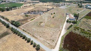 Land for sale in Benavente, Portugal — €640,000
