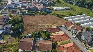 Land for sale in Santo Tirso, Portugal — €270,000