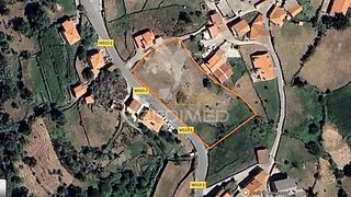 Land for sale in Cinfães, Portugal — €75,000