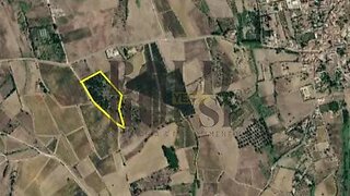 Terreno · 22 000 m² · 72 500 €