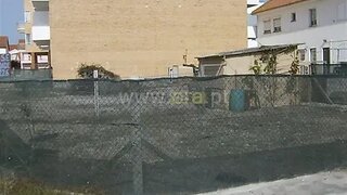 Terreno · 700 m² · 75 000 €