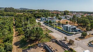 Terreno para venda em Vila Nova de Gaia, Portugal — 82 000 €