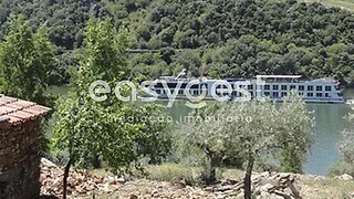 Land for sale in Torre de Moncorvo, Portugal — €650,000