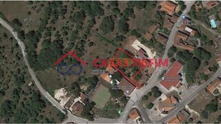 Land for sale in Porto de Mós, Portugal — €49,000