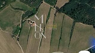 Terreno em Viseu · 700 000 m² · 2 800 000 €