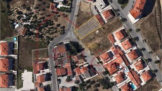 Terreno de 662 m² em Santarém