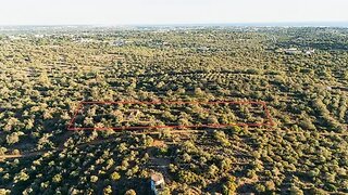 Terreno em Albufeira · 13 800 m² · 220 000 €