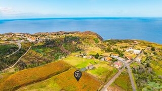 Land for sale in Calheta (Madeira), Portugal — €440,000