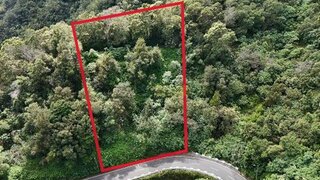Land for sale in Santana, Portugal — €95,000