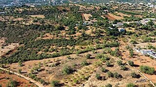 Terreno · 11 000 m² · 350 000 €