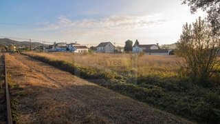 Land for sale in Oliveira de Azeméis, Portugal — €235,000