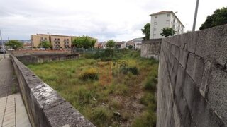 Terreno de 1277 m² em Porto