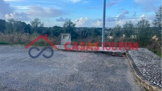Land for sale in Batalha, Portugal — €78,000