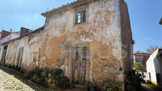 Land for sale in Óbidos, Portugal — €80,000