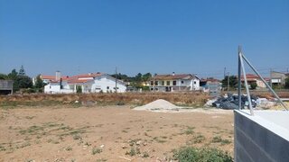 Terreno de 3800 m² em Leiria
