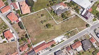 Terreno de 5419 m² em Leiria