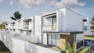 Land for sale in Caldas da Rainha, Portugal — €360,000