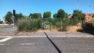 Terreno de 397 m² em Castelo Branco