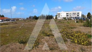 Land for sale in Ovar, Portugal — €131,892