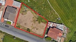 Land for sale in Santa Maria da Feira, Portugal — €48,000