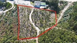 Terreno para venda em Porto de Mós, Portugal — 30 000 €