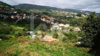 Land for sale in Santa Cruz, Portugal — €89,000