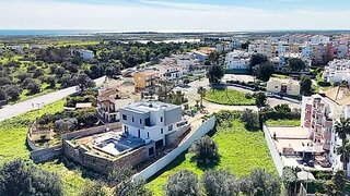 Land for sale in Tavira, Portugal — €260,000