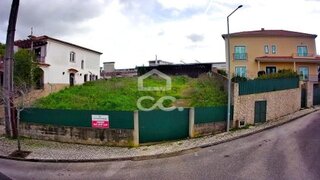 Land for sale in Cadaval, Portugal — €85,000