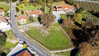 Land for sale in Póvoa de Lanhoso, Portugal — €77,000