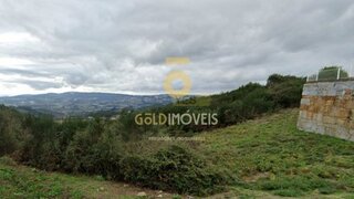 Land for sale in Marco de Canaveses, Portugal — €13,000